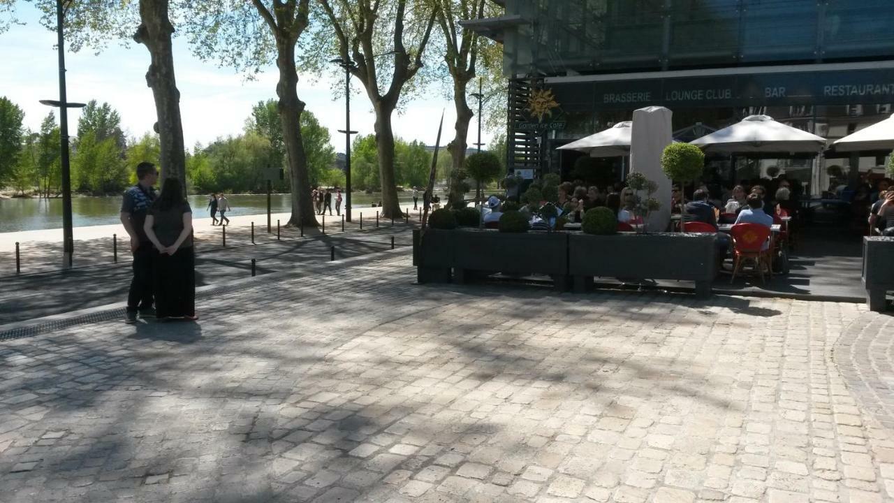 Appart La Gabare - Face Loire Quai Du Chatelet أورلييو المظهر الخارجي الصورة